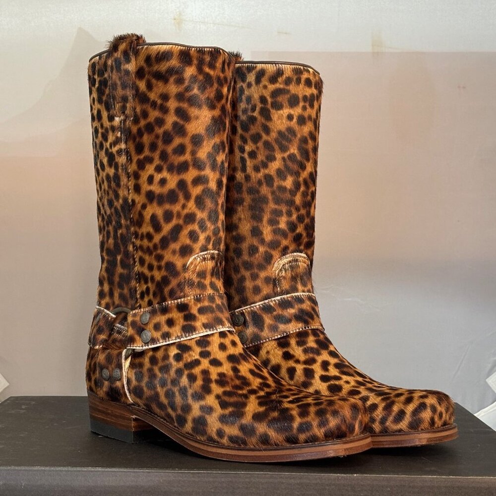 Sendra Classic Harness Boot in a Unique Fabrication Women's Size 7